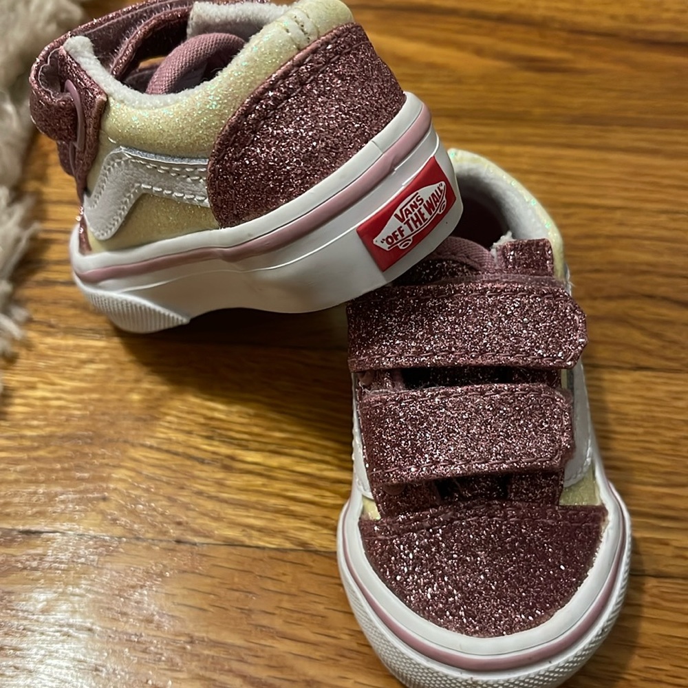 Toddler/Infant Vans